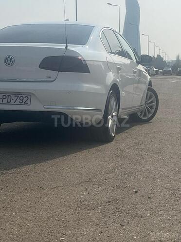 Volkswagen Passat 2011, 277,000 km - 2.0 l - Bakı