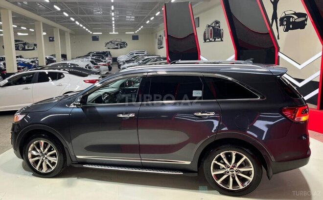 Kia Sorento-7