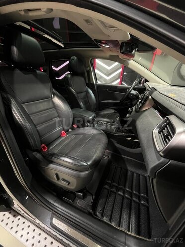 Kia Sorento-12