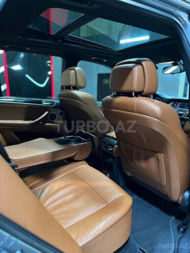 BMW X5 M-17