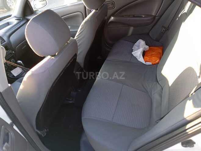 Nissan Sunny 2011, 302,000 km - 1.6 l - Bakı