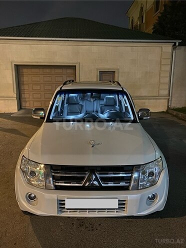 Mitsubishi Pajero 2008, 210,000 km - 3.0 л - Bakı