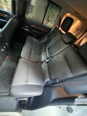 Mitsubishi Pajero 2008, 210,000 km - 3.0 л - Bakı