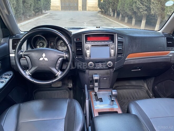 Mitsubishi Pajero 2008, 210,000 km - 3.0 л - Bakı