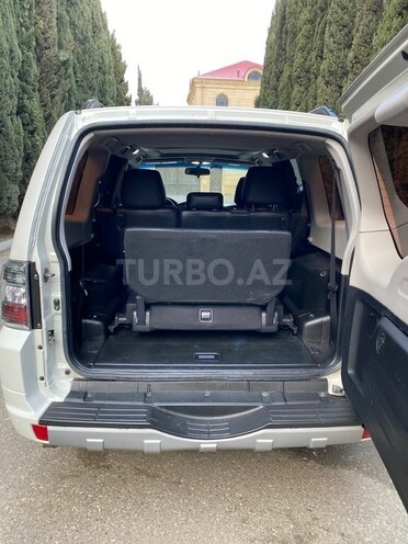 Mitsubishi Pajero 2008, 210,000 km - 3.0 л - Bakı