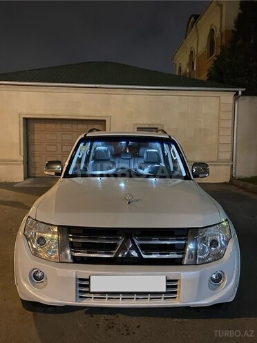 Mitsubishi Pajero 2008, 210,000 km - 3.0 л - Bakı