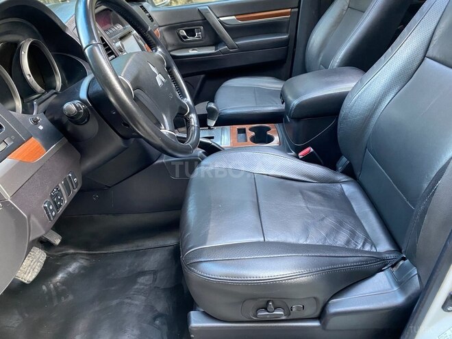 Mitsubishi Pajero 2008, 210,000 km - 3.0 л - Bakı