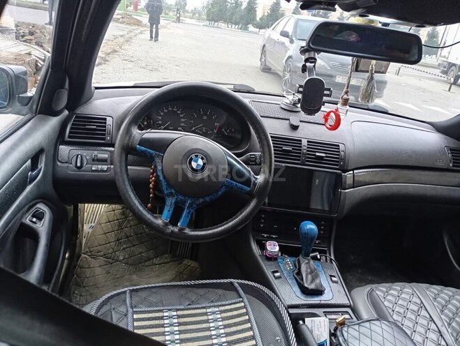 BMW 320 2002, 328,000 km - 2.2 l - Sumqayıt