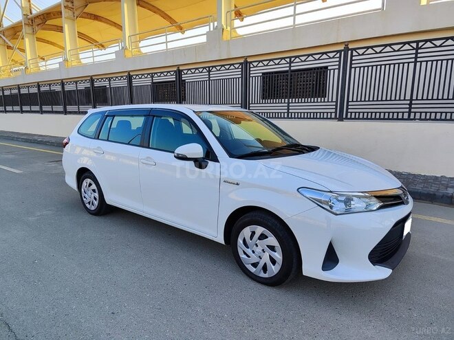 Toyota Corolla Fielder 2018, 70,000 km - 1.5 л - Bakı