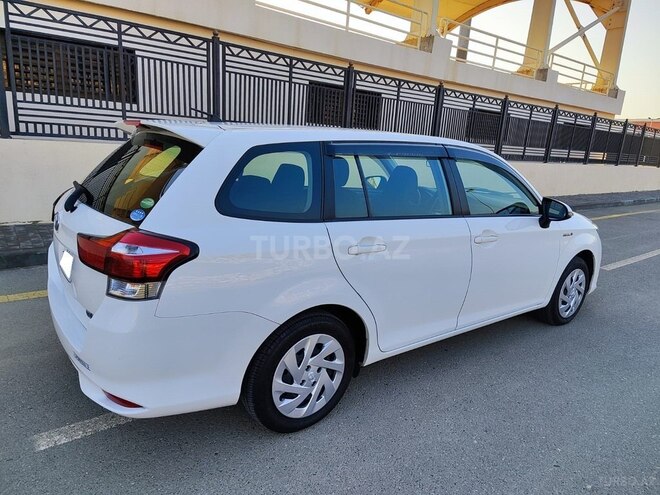 Toyota Corolla Fielder 2018, 70,000 km - 1.5 л - Bakı