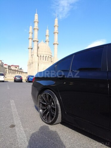 BMW 528 2014, 172,000 km - 2.0 l - Bakı