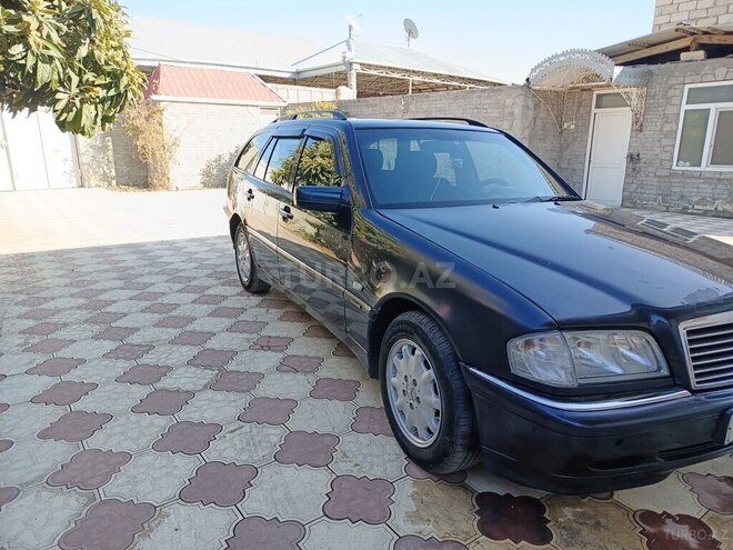 Mercedes C 200 2000, 280,000 km - 2.0 l - Gəncə