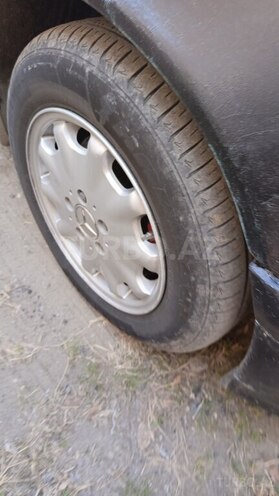 Mercedes C 200 2000, 280,000 km - 2.0 l - Gəncə