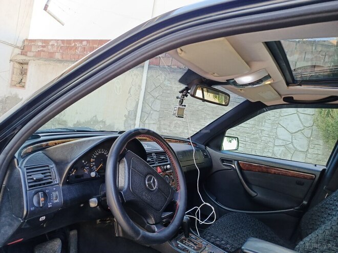Mercedes C 200 2000, 280,000 km - 2.0 l - Gəncə