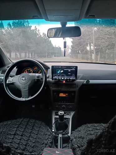 Opel Astra 2006, 235,649 km - 1.3 l - Mingəçevir