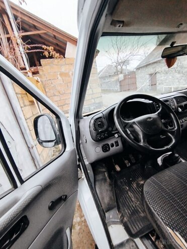 Ford Transit 1998, 386,430 km - 2.5 l - Şəki