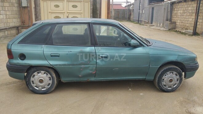 Opel Astra 1996, 404,368 km - 1.4 l - Bakı