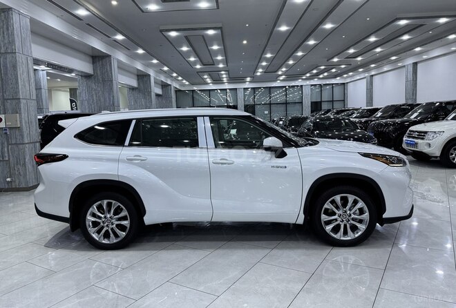 Toyota Highlander-4
