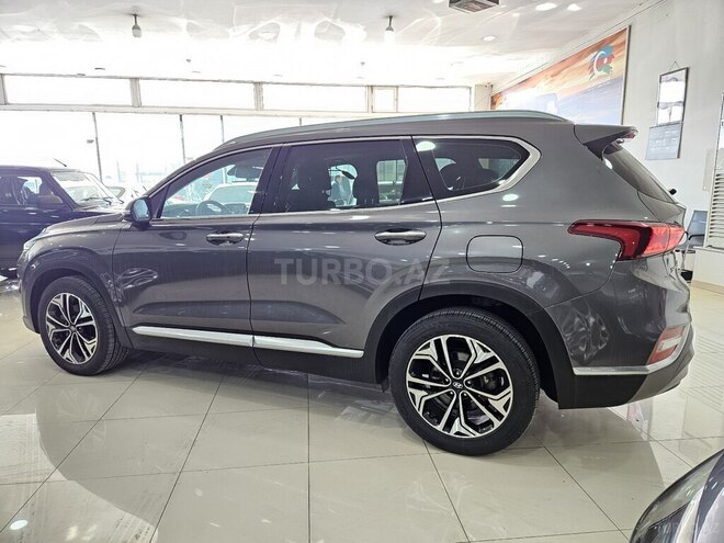 Hyundai Santa Fe-7