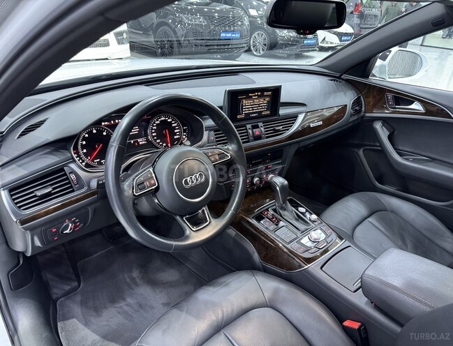 Audi A6-10