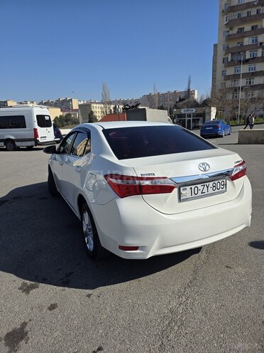 Toyota Corolla 2013, 118,800 km - 1.6 l - Bakı