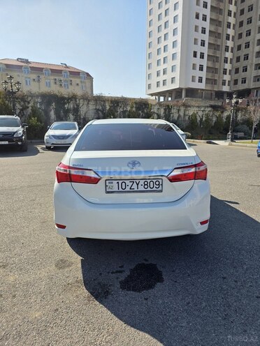 Toyota Corolla 2013, 118,800 km - 1.6 l - Bakı