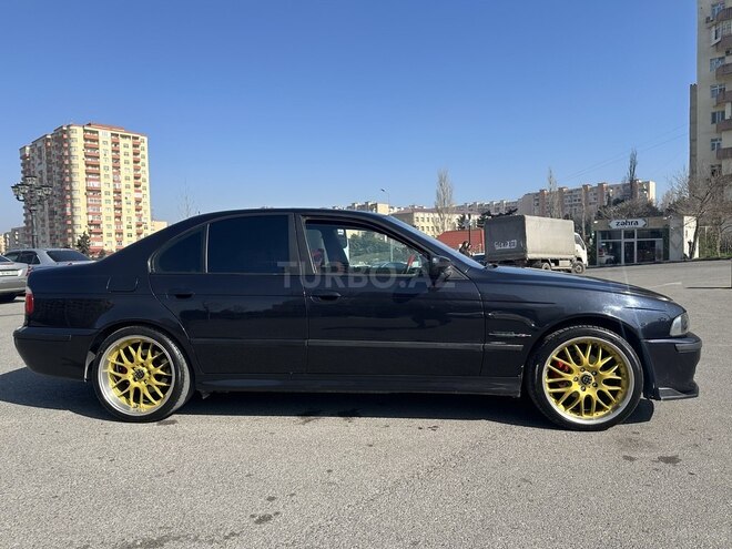 BMW 525 2003, 261,000 km - 2.5 l - Bakı