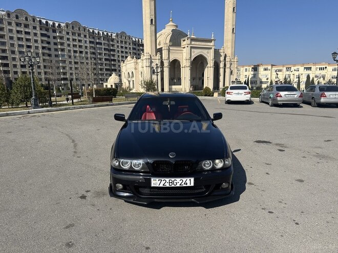 BMW 525 2003, 261,000 km - 2.5 l - Bakı