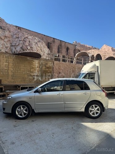Toyota Corolla 2007, 215,000 km - 1.4 л - Bakı