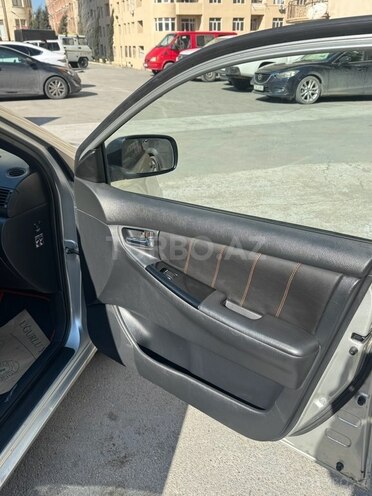 Toyota Corolla 2007, 215,000 km - 1.4 л - Bakı