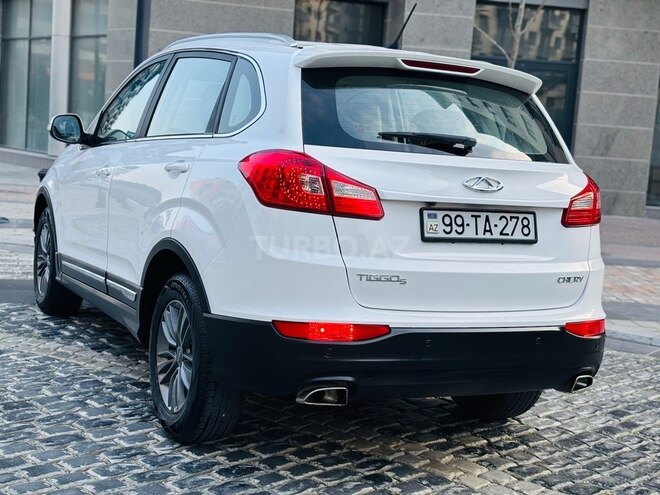 Chery  2015, 107,647 km - 2.0 l - Bakı