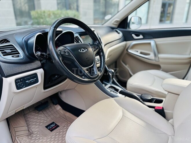 Chery  2015, 107,647 km - 2.0 l - Bakı