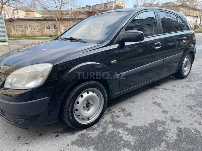 Kia Rio 2005, 230,000 km - 1.4 l - Bakı