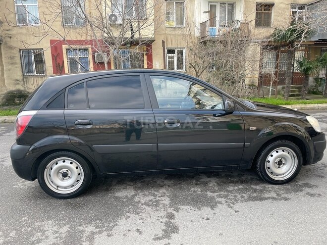 Kia Rio 2005, 230,000 km - 1.4 l - Bakı