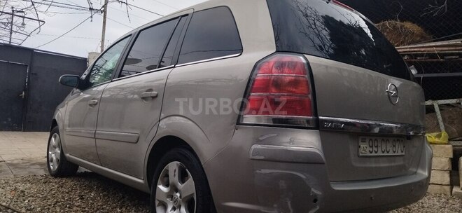 Opel Zafira 2005, 380,000 km - 2.2 l - Siyəzən