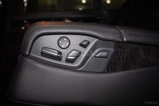 BMW 750-31