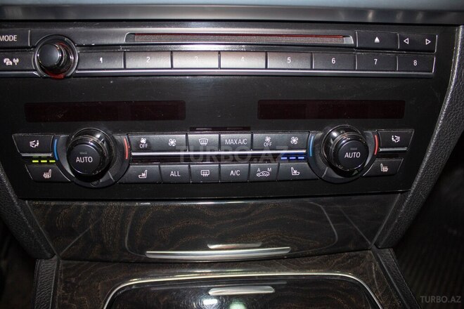 BMW 750-21
