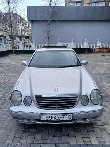 Mercedes E 240 2001, 282,000 km - 2.4 l - Bakı