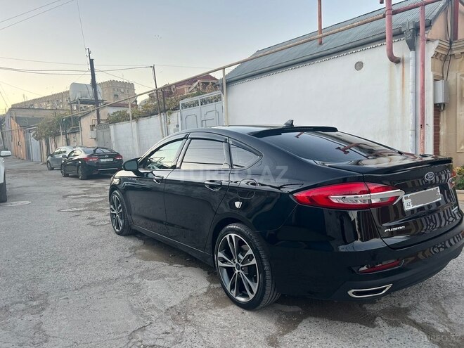 Ford Fusion (North America) 2019, 98,000 km - 2.5 л - Bakı