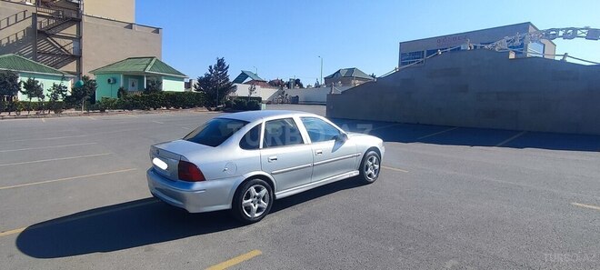 Opel Vectra 1999, 451,444 km - 1.8 l - Bakı