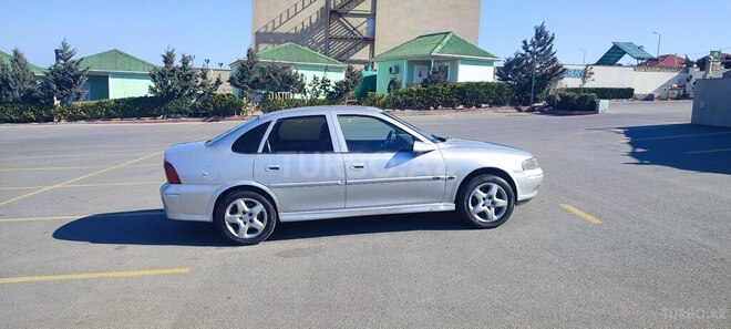Opel Vectra 1999, 451,444 km - 1.8 l - Bakı
