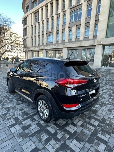 Hyundai Tucson 2017, 88,460 km - 2.0 l - Bakı