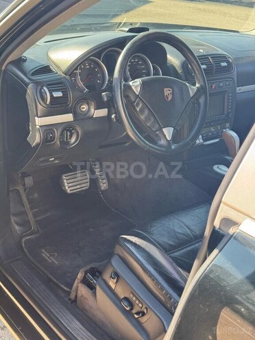 Porsche Cayenne 2006, 252,000 km - 4.5 л - Salyan