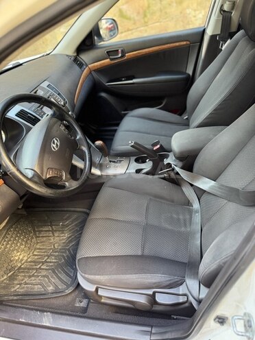 Hyundai Sonata 2009, 256,000 km - 2.0 л - Bakı