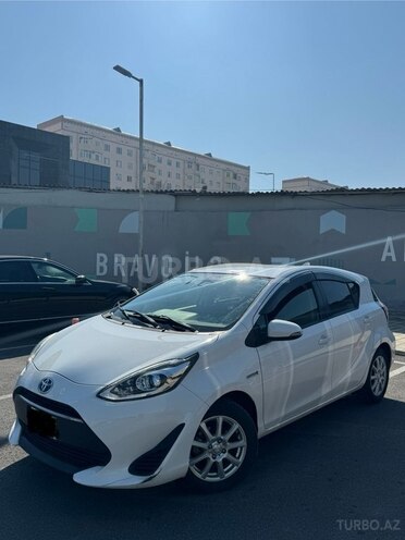 Toyota Aqua 2018, 120,000 km - 1.5 l - Sumqayıt