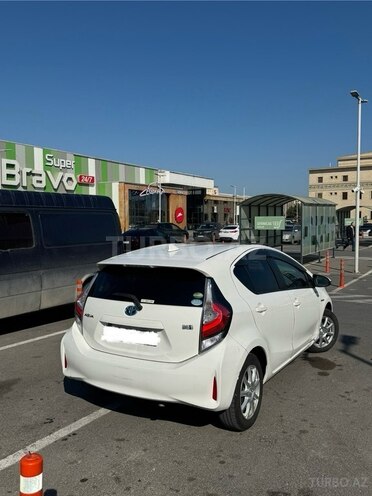 Toyota Aqua 2018, 120,000 km - 1.5 l - Sumqayıt