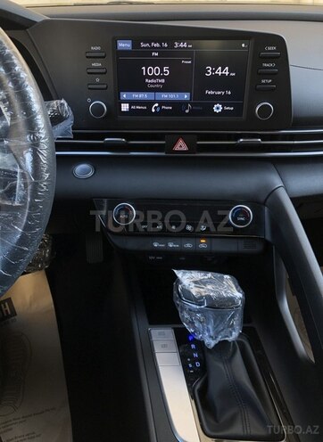 Hyundai Elantra 2021, 42,000 km - 2.0 л - Bakı