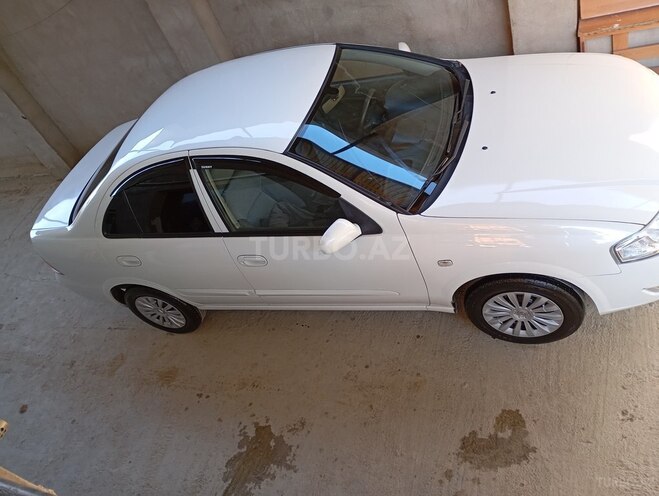 Nissan Sunny 2011, 300,000 km - 1.6 l - Bakı
