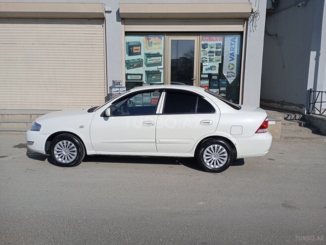 Nissan Sunny 2011, 300,000 km - 1.6 l - Bakı