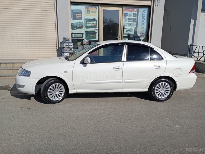 Nissan Sunny 2011, 300,000 km - 1.6 l - Bakı